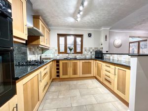 Photo 8- click for photo gallery